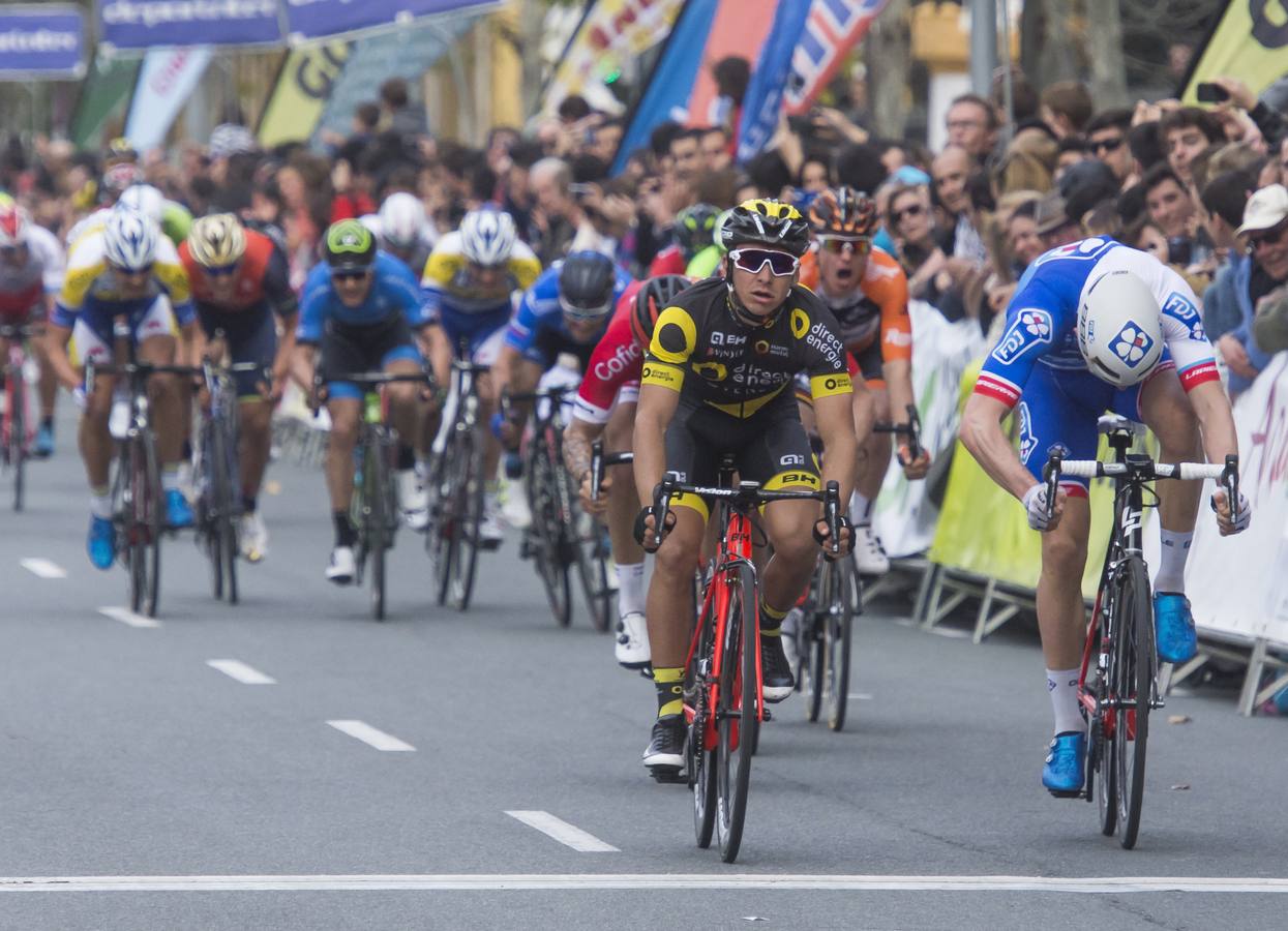 La Vuelta por Sevilla, en imágenes