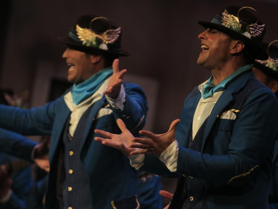 Fotos: Comparsa El ángel de Cádiz. COAC 2017