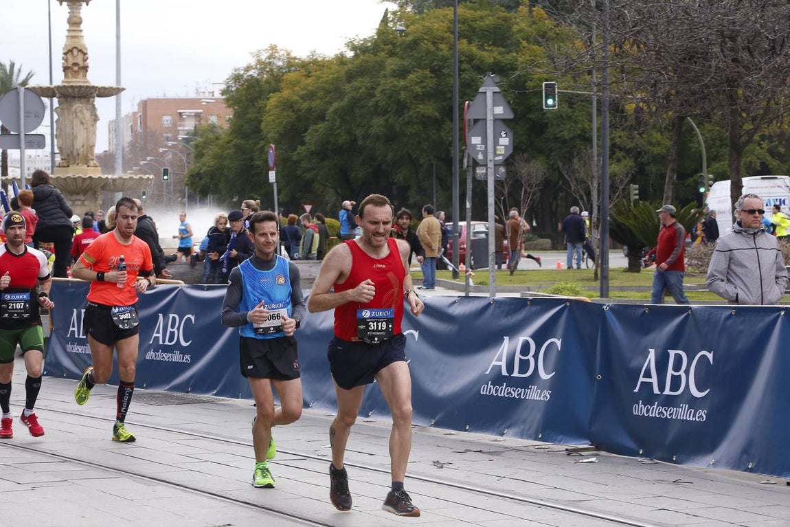 Las mejores imágenes del Zurich Maratón de Sevilla 2017