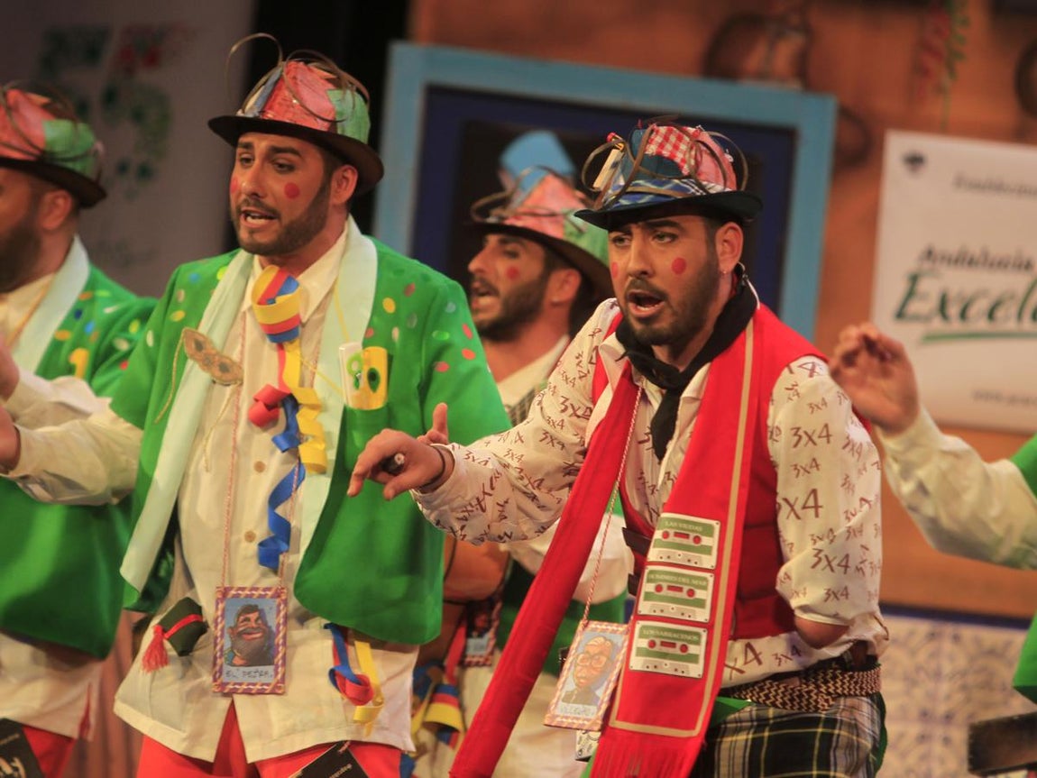 Fotos. Chirigota Pa religión la mía. COAC 2017