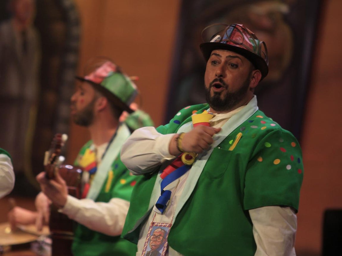 Fotos. Chirigota Pa religión la mía. COAC 2017