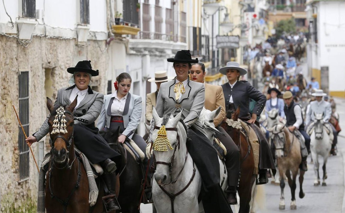 Las mejores imágenes del paseo a caballo por el Día de Andalucía en Córdoba