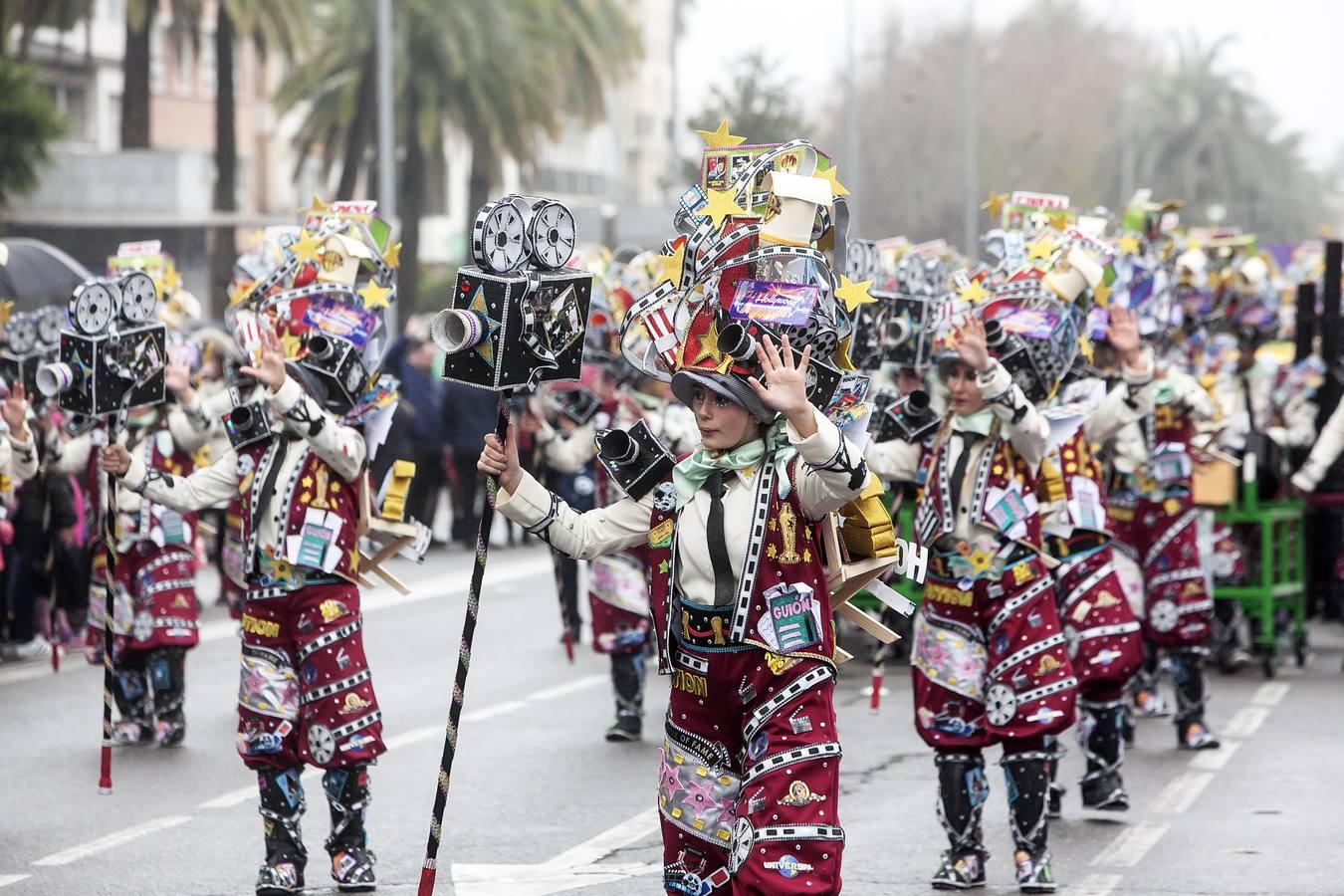 El pasacalles del Carnaval de Córdoba, en imágenes