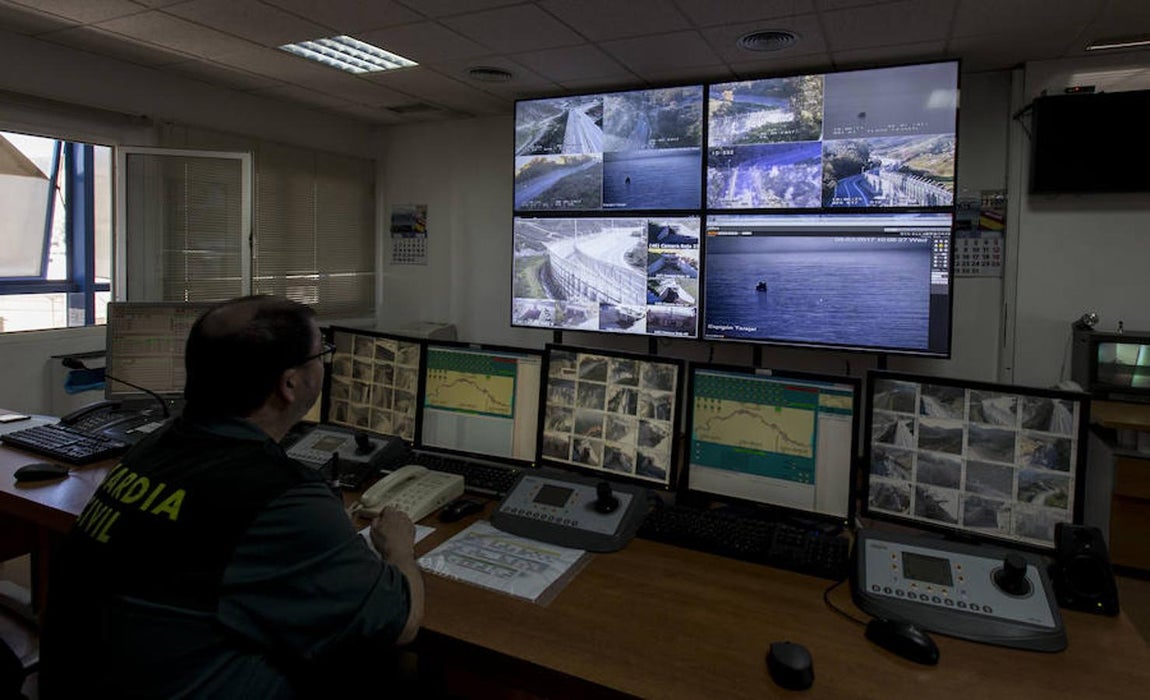 Centro de control de la Guardia Civil. 