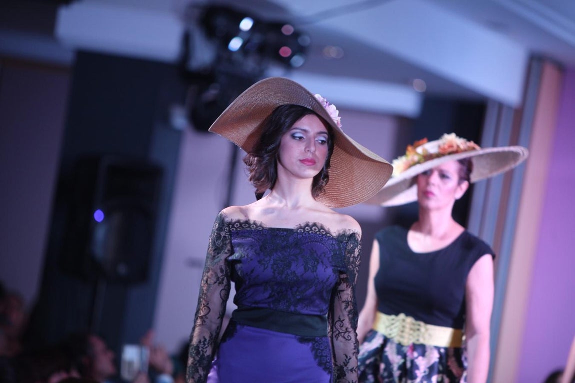 VI Pasarela solidaria moda fiesta en Bahía Sur