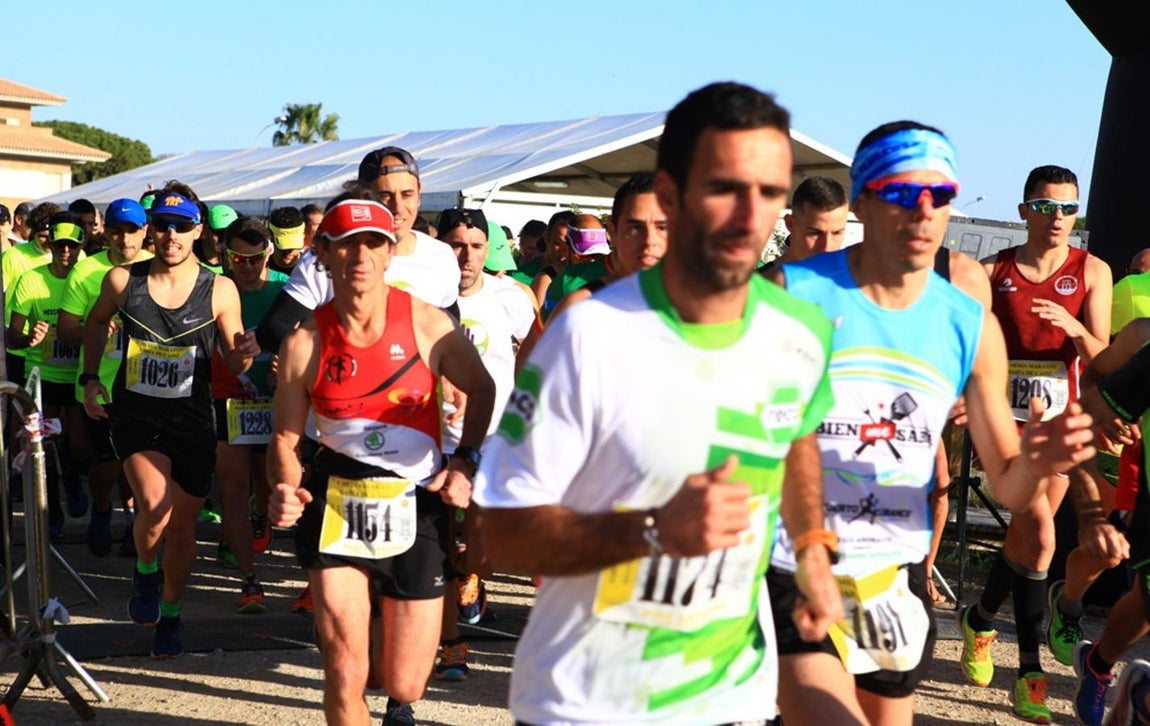 Fotos: Búscate en el Maratón Bahía de Cádiz Toruños-Algaida