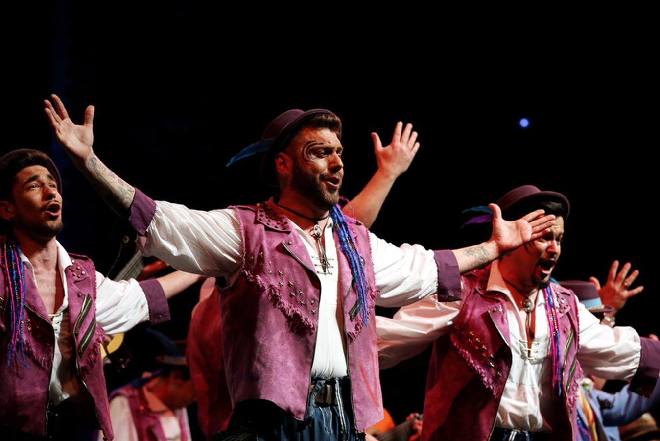 Fotos: Cita histórica del Carnaval de Cádiz en el Liceo de Barcelona