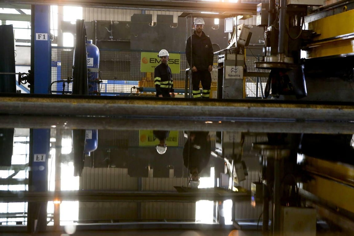 Corte de chapa en Navantia Puerto Real de la subestación &#039;East Anglia One&#039;