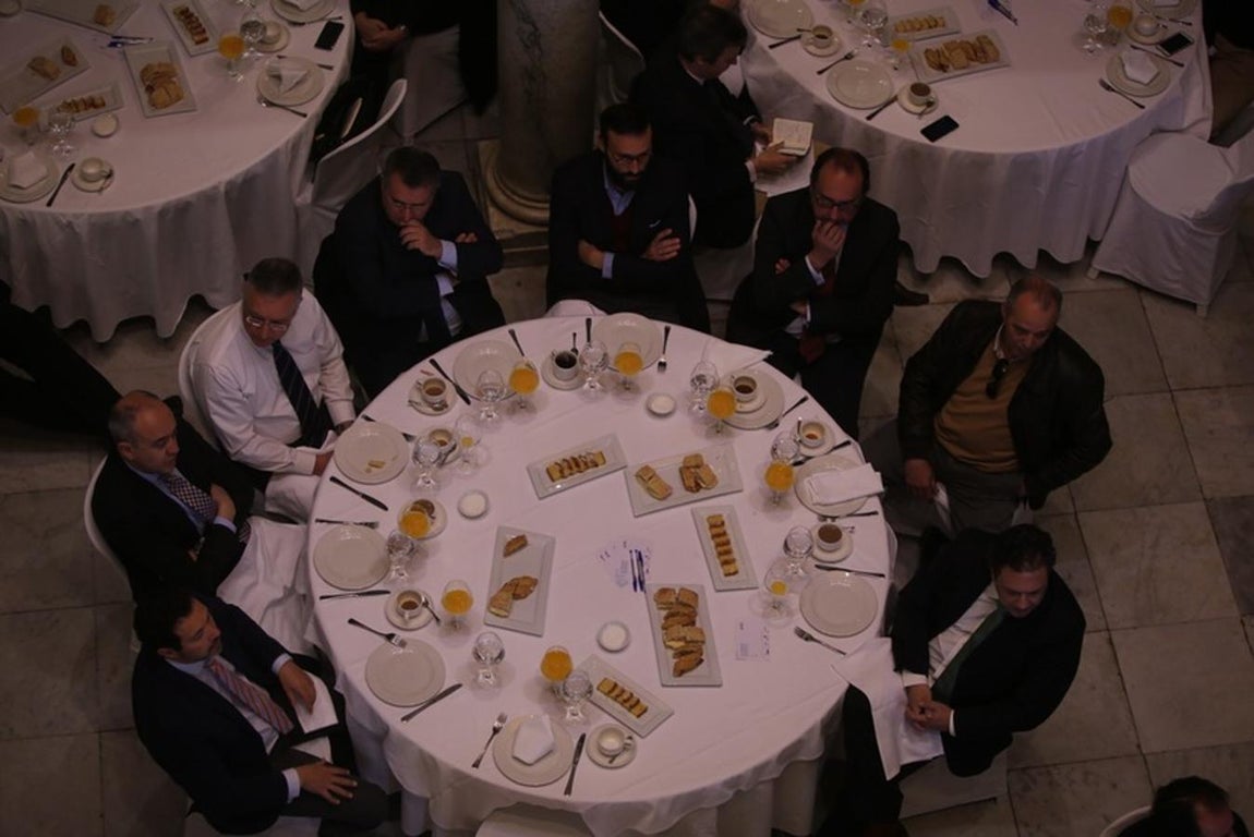 José Antonio Pérez Ramírez en &#039;La mirada económica&#039; organizada por LA VOZ