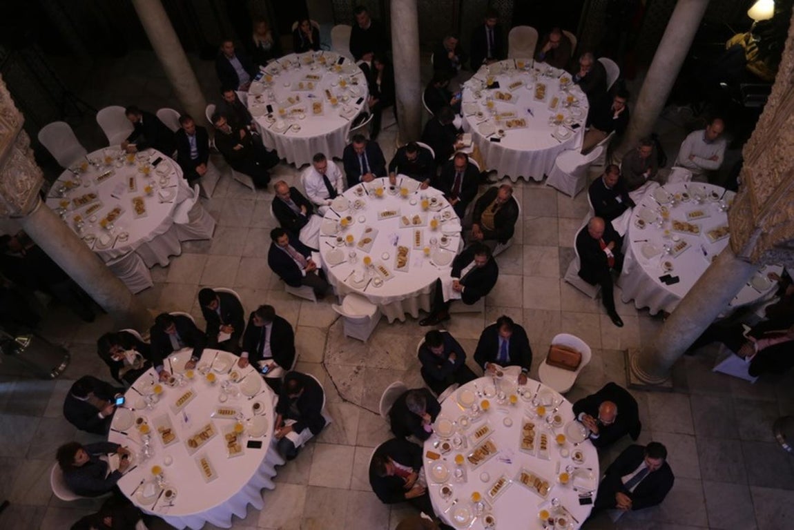 José Antonio Pérez Ramírez en &#039;La mirada económica&#039; organizada por LA VOZ