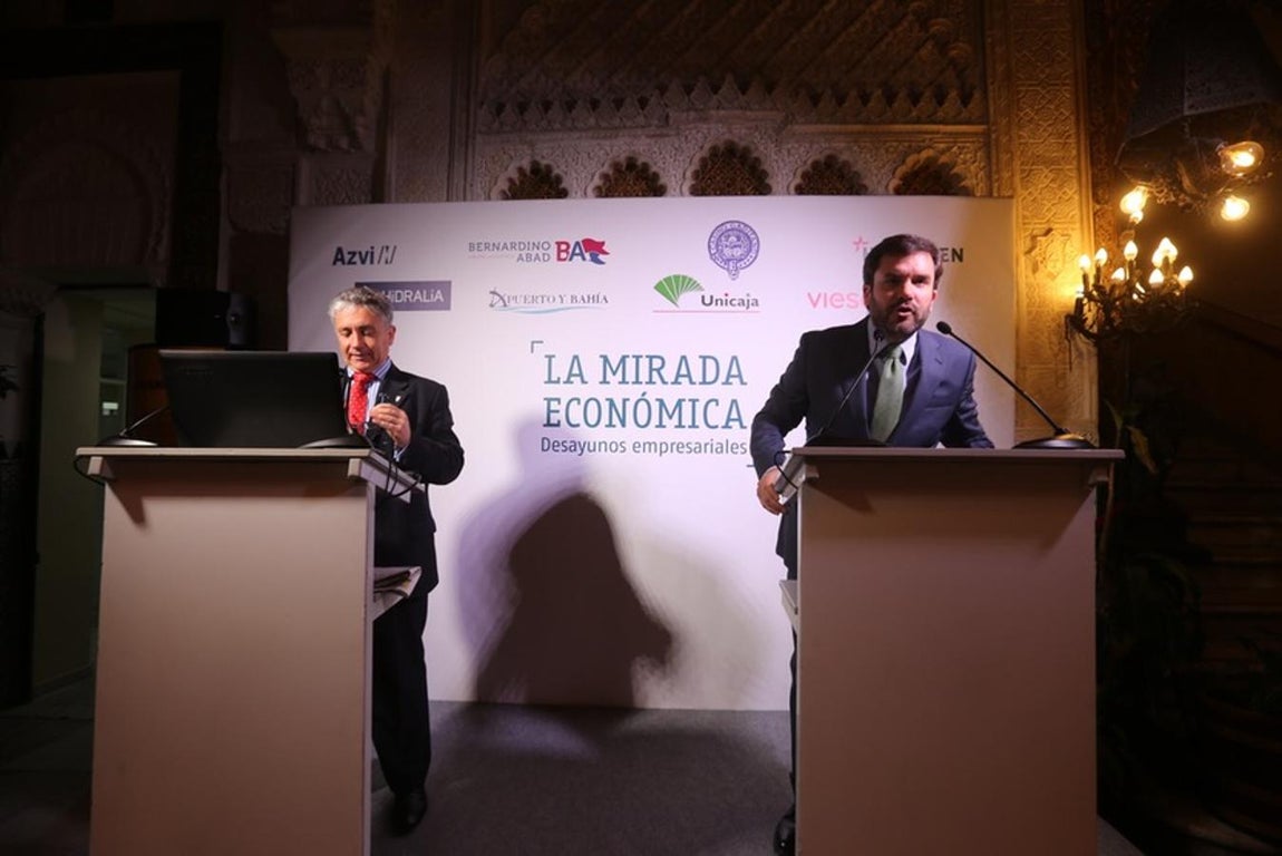 José Antonio Pérez Ramírez en &#039;La mirada económica&#039; organizada por LA VOZ