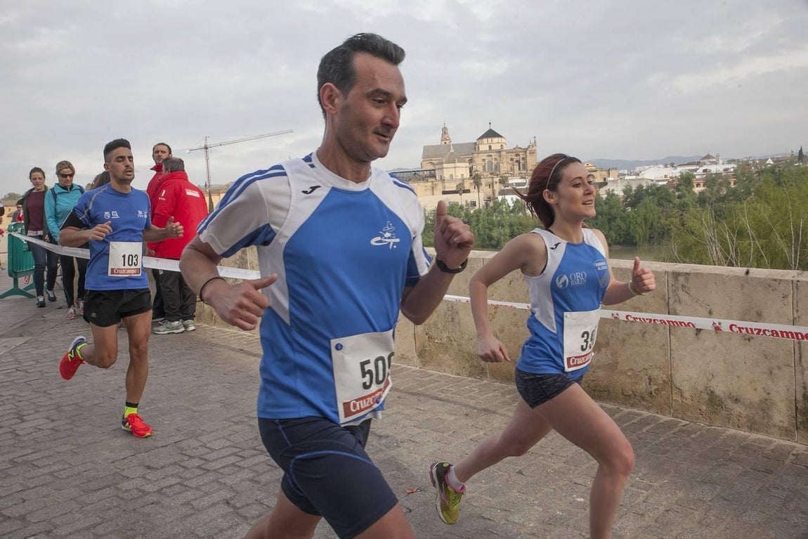 La carrera del Puente Romano, en imágenes