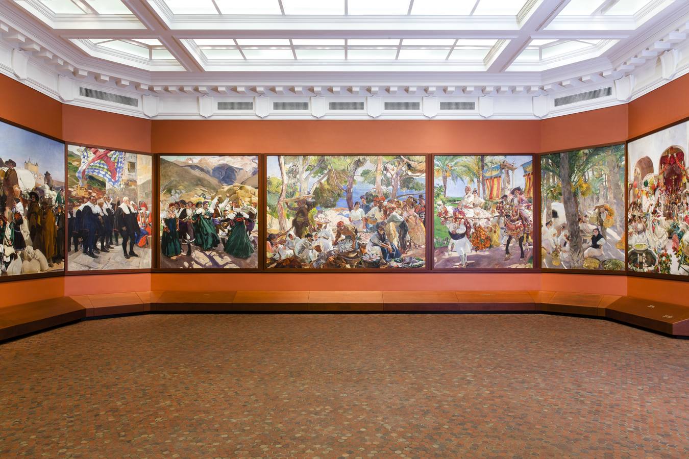 Sala Sorolla de la Hispanic Society of America, donde cuelgan los 14 paneles de la «Visión de España», de Sorolla