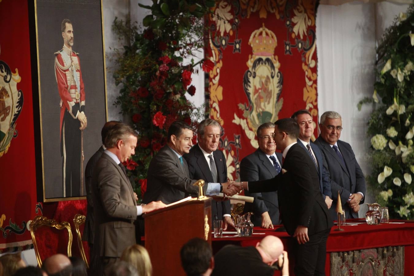 Los premios taurinos y universitarios de la Real Maestranza, en imágenes