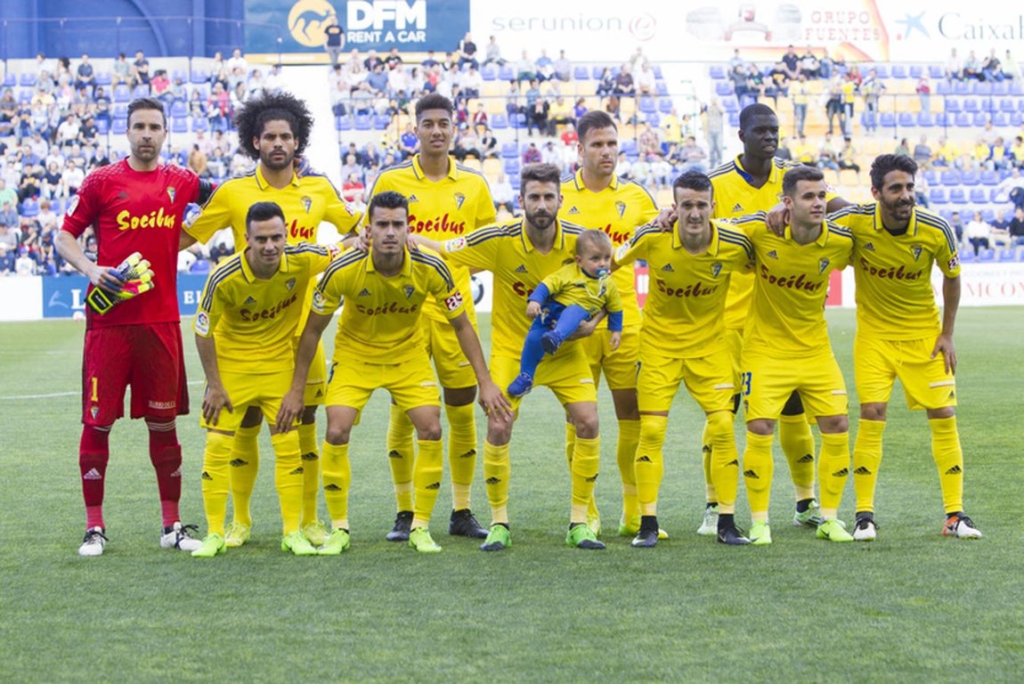 Fotos: Las imágenes del UCAM Murcia - Cádiz CF