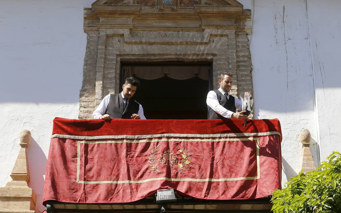 En imágenes, cómo son los preparativos de la Semana Santa de Córdoba 2017