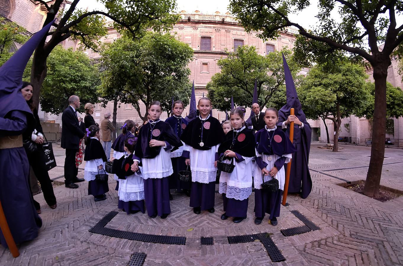 Las fotos del Cristo de la Corona el Viernes de Dolores de la Semana Santa de Sevilla 2017