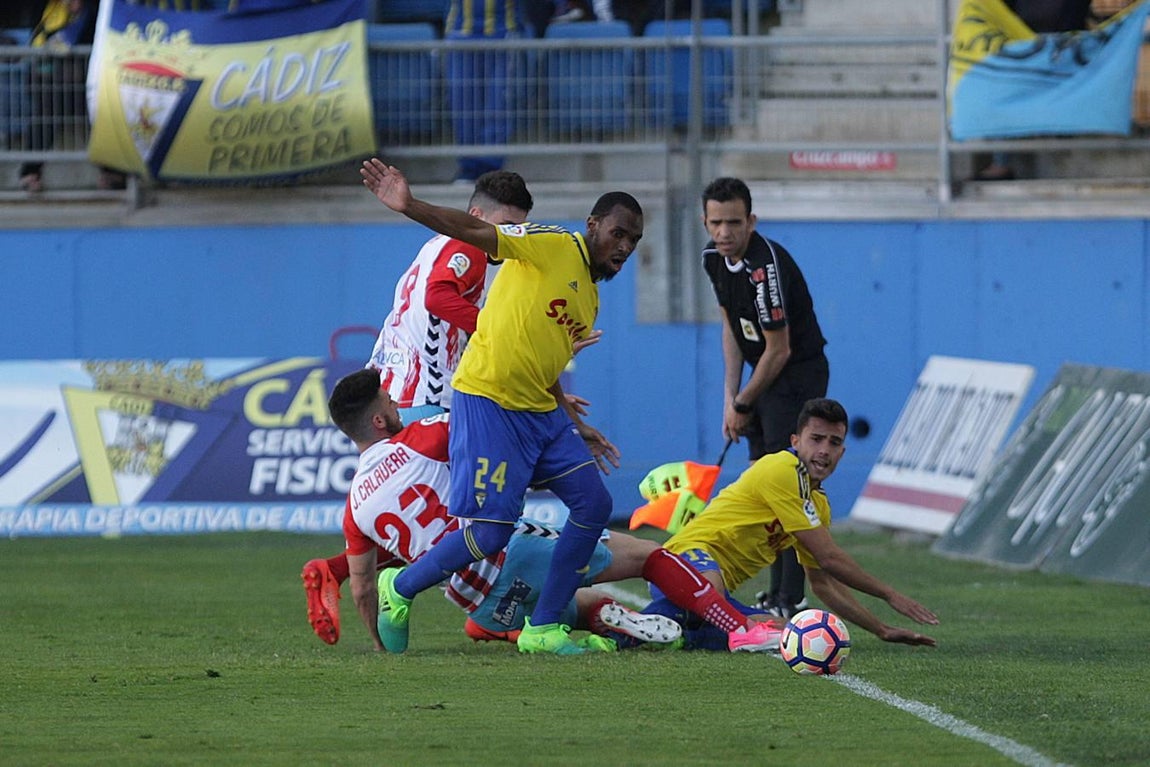 Galería de fotos: El Cádiz CF-Lugo en imágenes