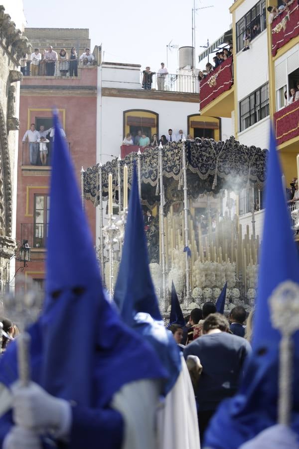 Las fotos de La Hiniesta el Domingo de Ramos de la Semana Santa de Sevilla 2017