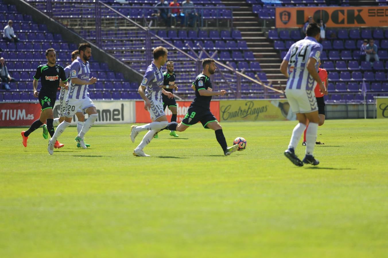 Selección de imágenes del Valladolid-Córdoba