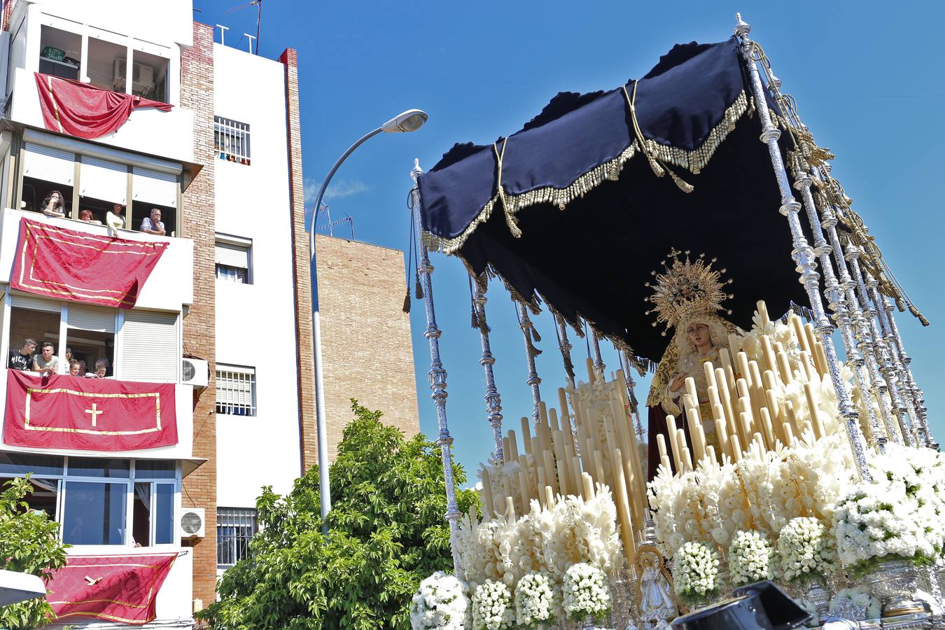 Las fotos del Polígono San Pablo el Lunes Santo