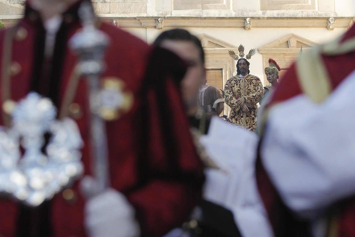 Las fotos de la hermandad de la Sentencia el Lunes Santo en la Semana Santa de Córdoba 2017
