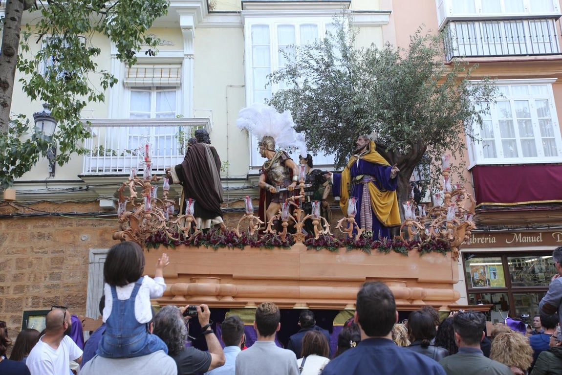 Fotos. Semana Santa Cádiz 2017. Prendimiento