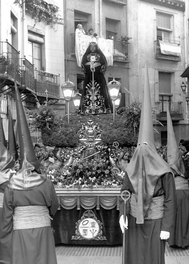 El Cristo de Medinaceli en la procesión de 1989. 