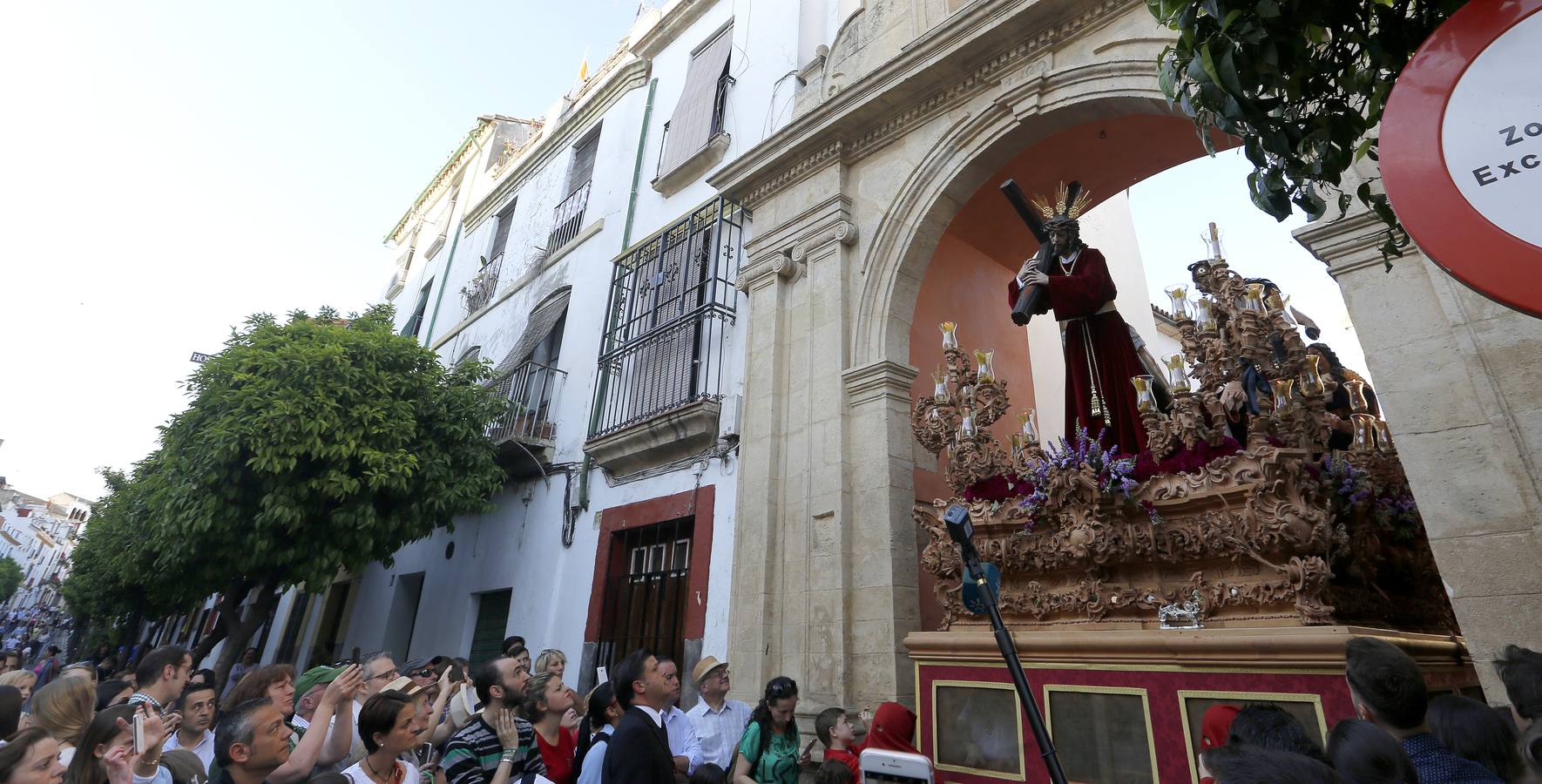 Las fotos del Buen Suceso el Martes Santo de la Semana Santa de Córdoba 2017