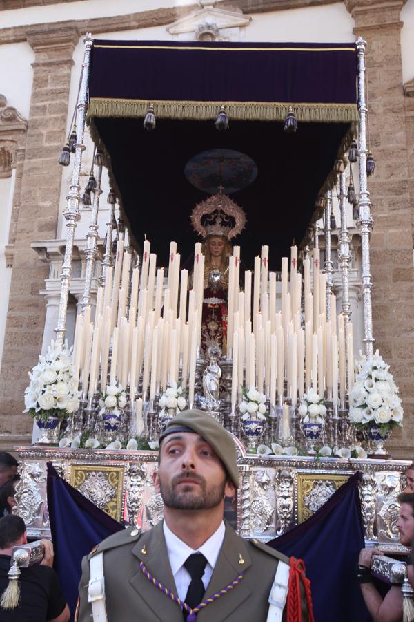 El Martes Santo en Cádiz, en imágenes