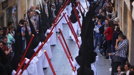 Pasión, devoción y tradición en el Martes Santo gaditano