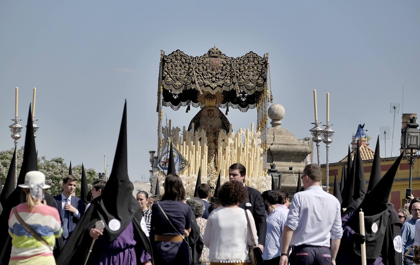 Las fotos de San Bernardo en el Miércoles Santo de la Semana Santa de Sevilla 2017