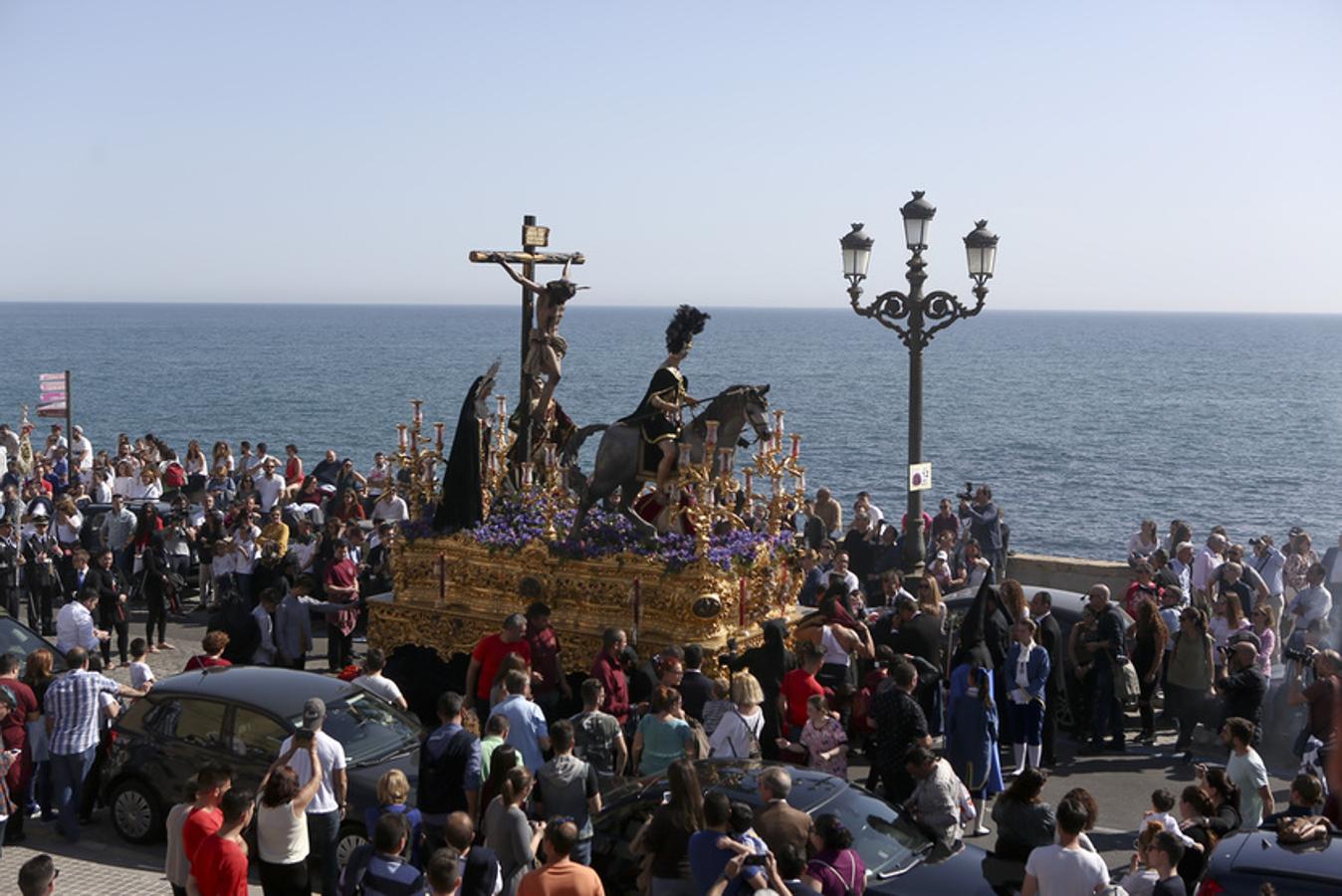 Fotos: Luz y Agua el Miércoles Santo en Cádiz