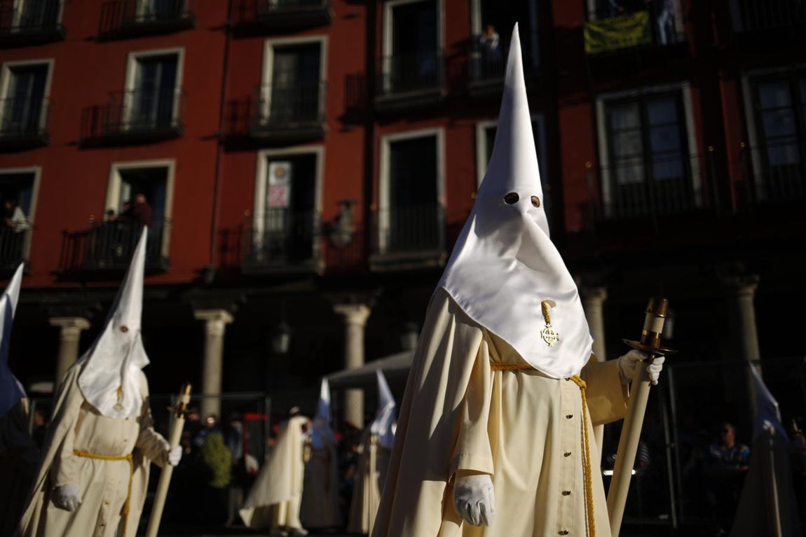 En imágenes: La Procesión General recorre Valladolid