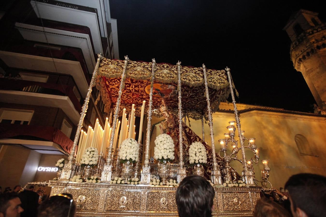 Las fotos de la hermandad de la Buena Muerte el Viernes Santo de la Semana Santa de Córdoba 2017