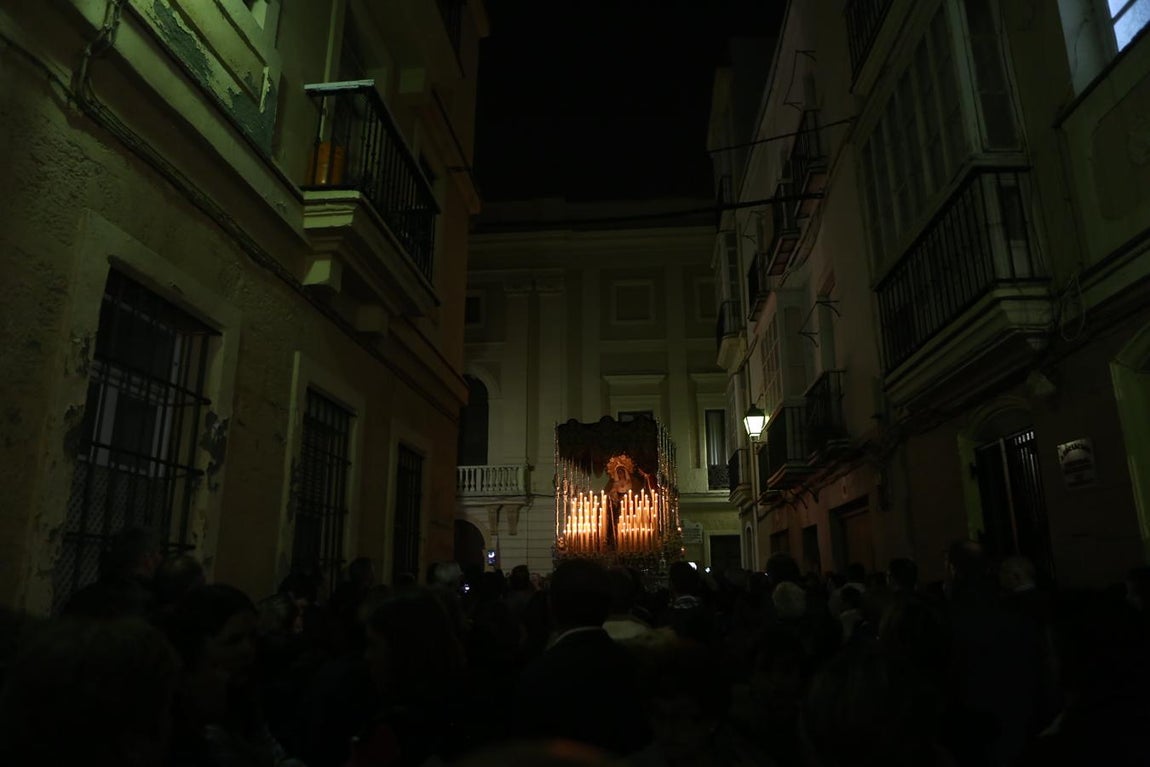 Fotos. Semana Santa Cádiz 2017. Madrugada