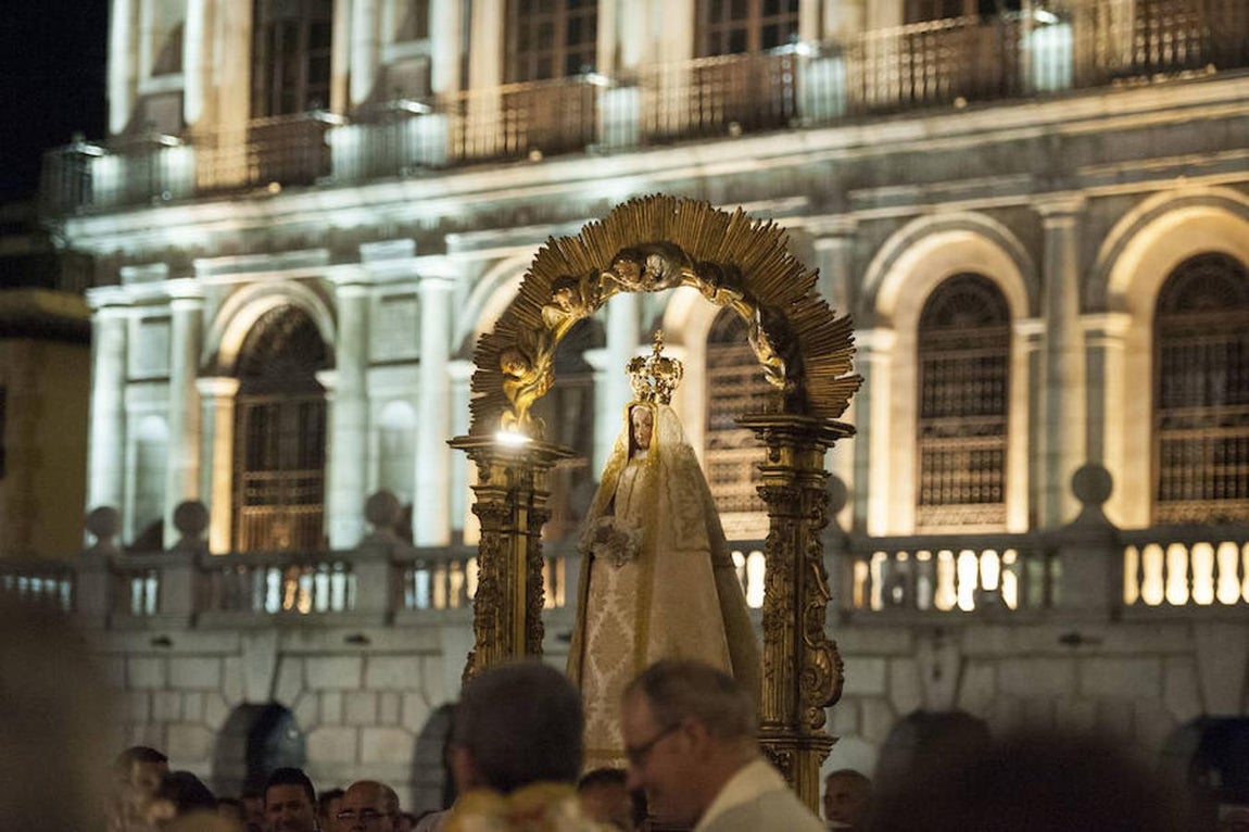 Sábado Santo, en imágenes