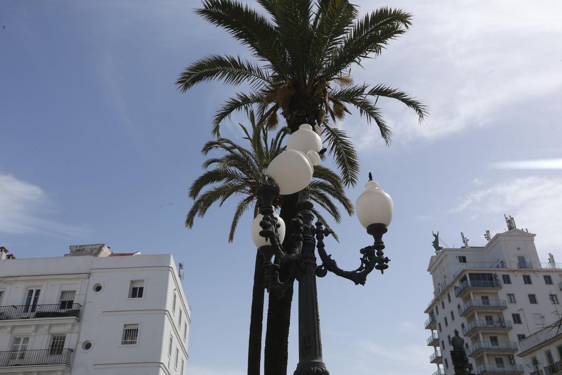 Barcos hundidos en la Bahía de Cádiz a causa del temporal de levante