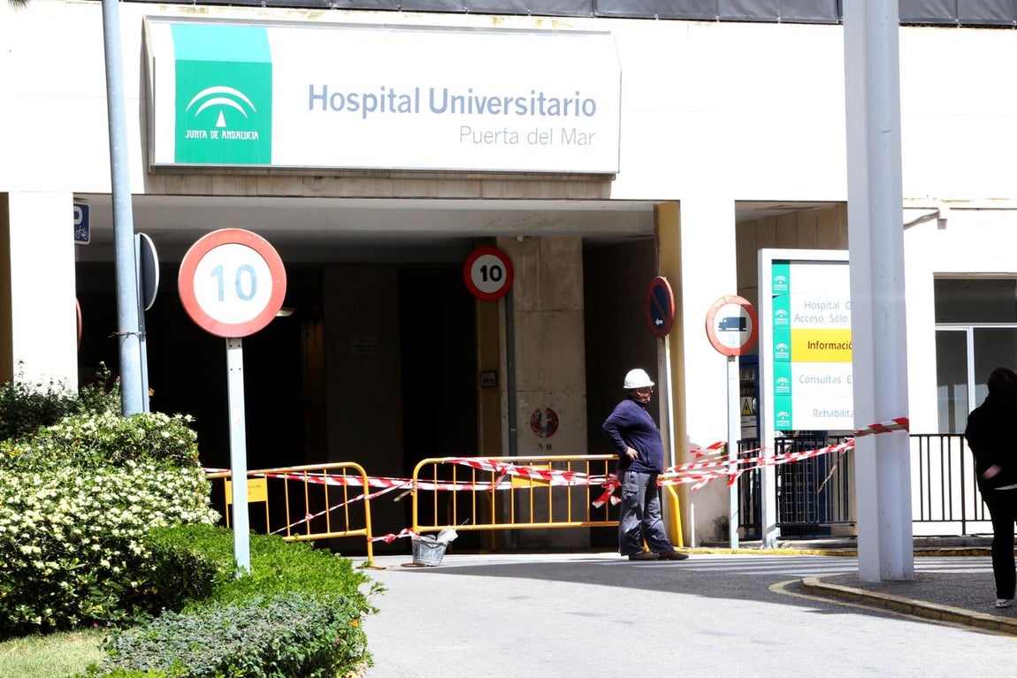 Barcos hundidos en la Bahía de Cádiz a causa del temporal de levante