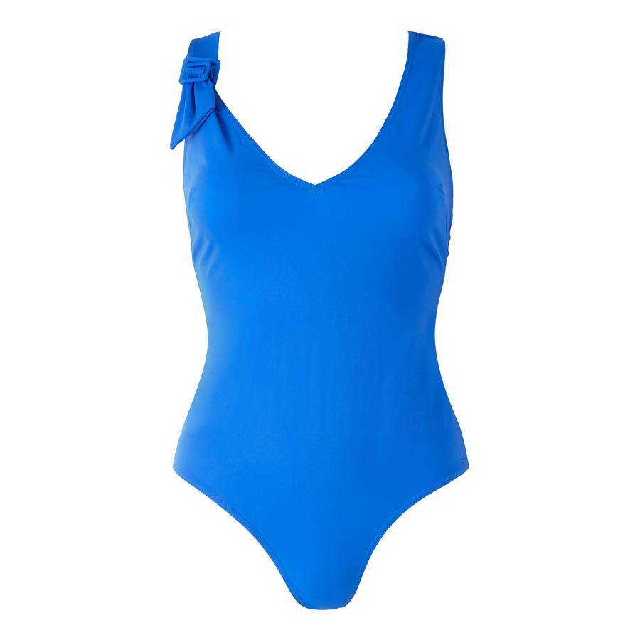 Bañador en color azul con hebilla en un hombro (110€)
