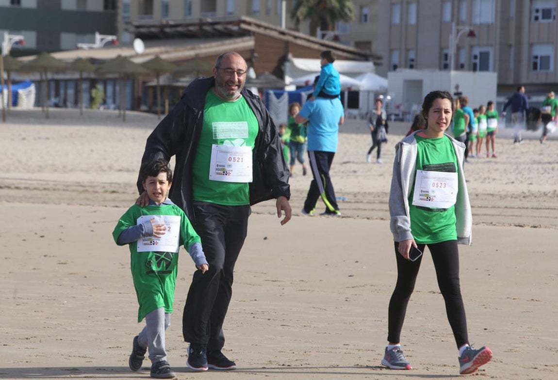Búscate en la I Carrera solidaria por el pueblo Sirio en Cádiz