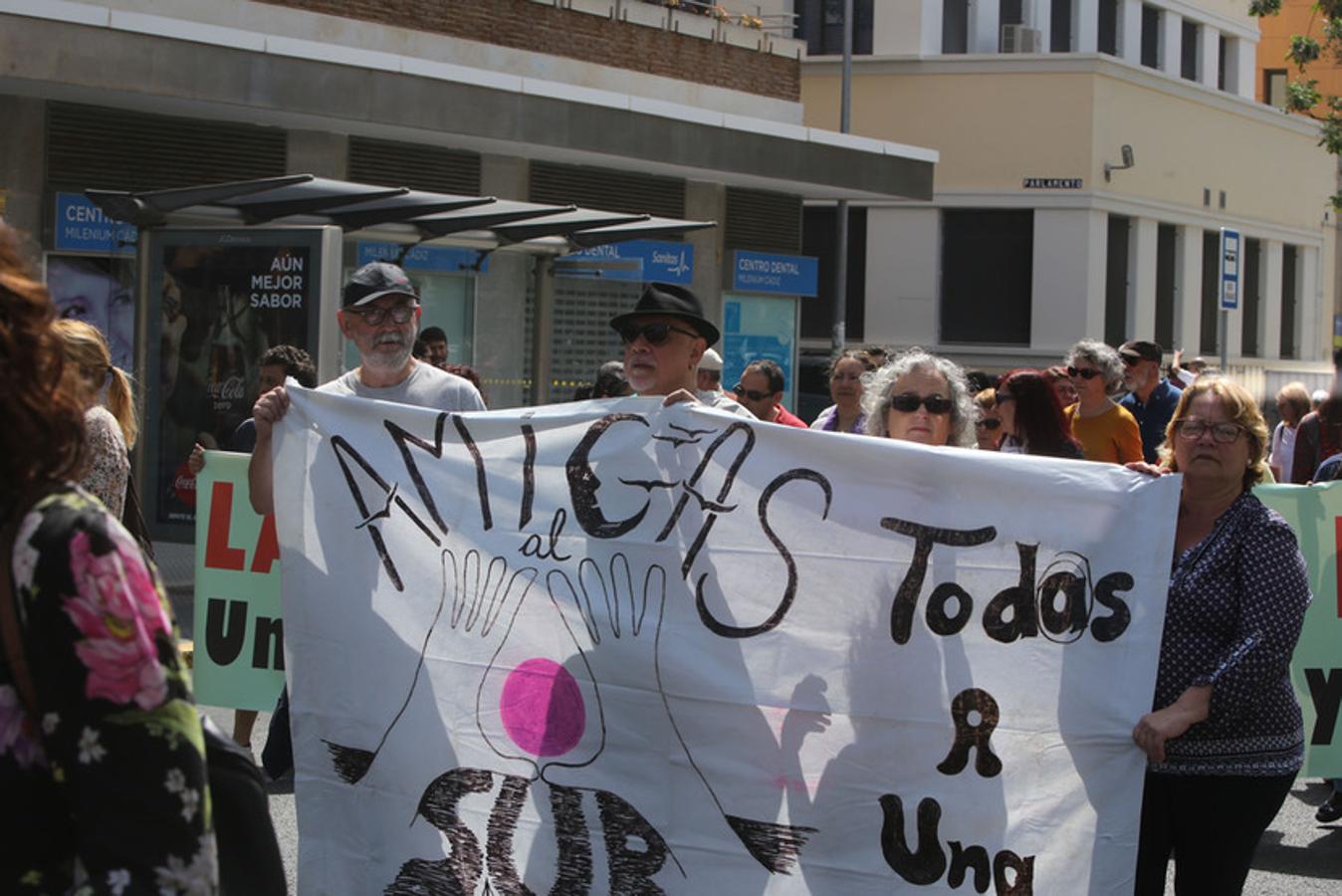 Fotos: Así ha sido la Marea Blanca en Cádiz