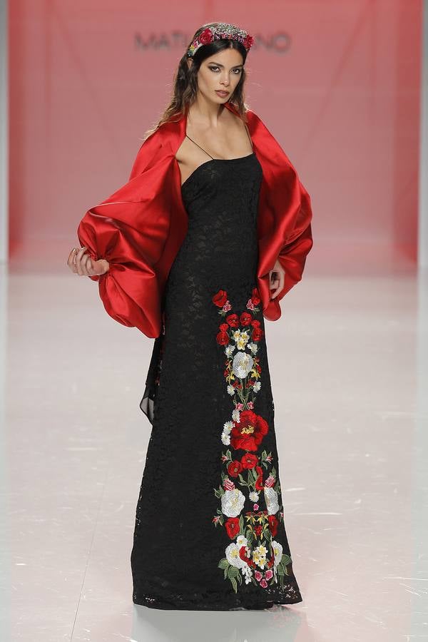 Desfile de Matilde Cano. 