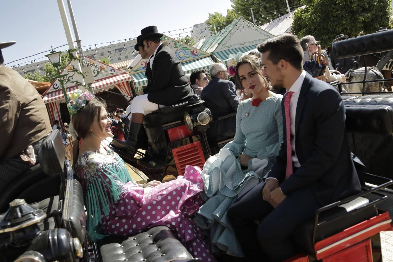 Ambiente por el real: lunes de Feria