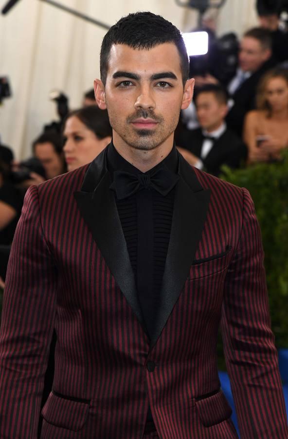 Joe Jonas. 