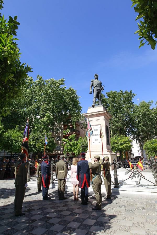 Homenaje a los héroes del Dos de Mayo en la plaza de la Gavidia