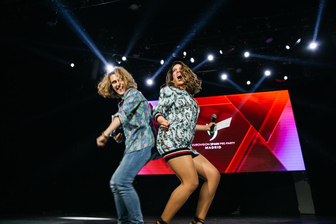 Manel Navarro y Ruth Lorenzo. 