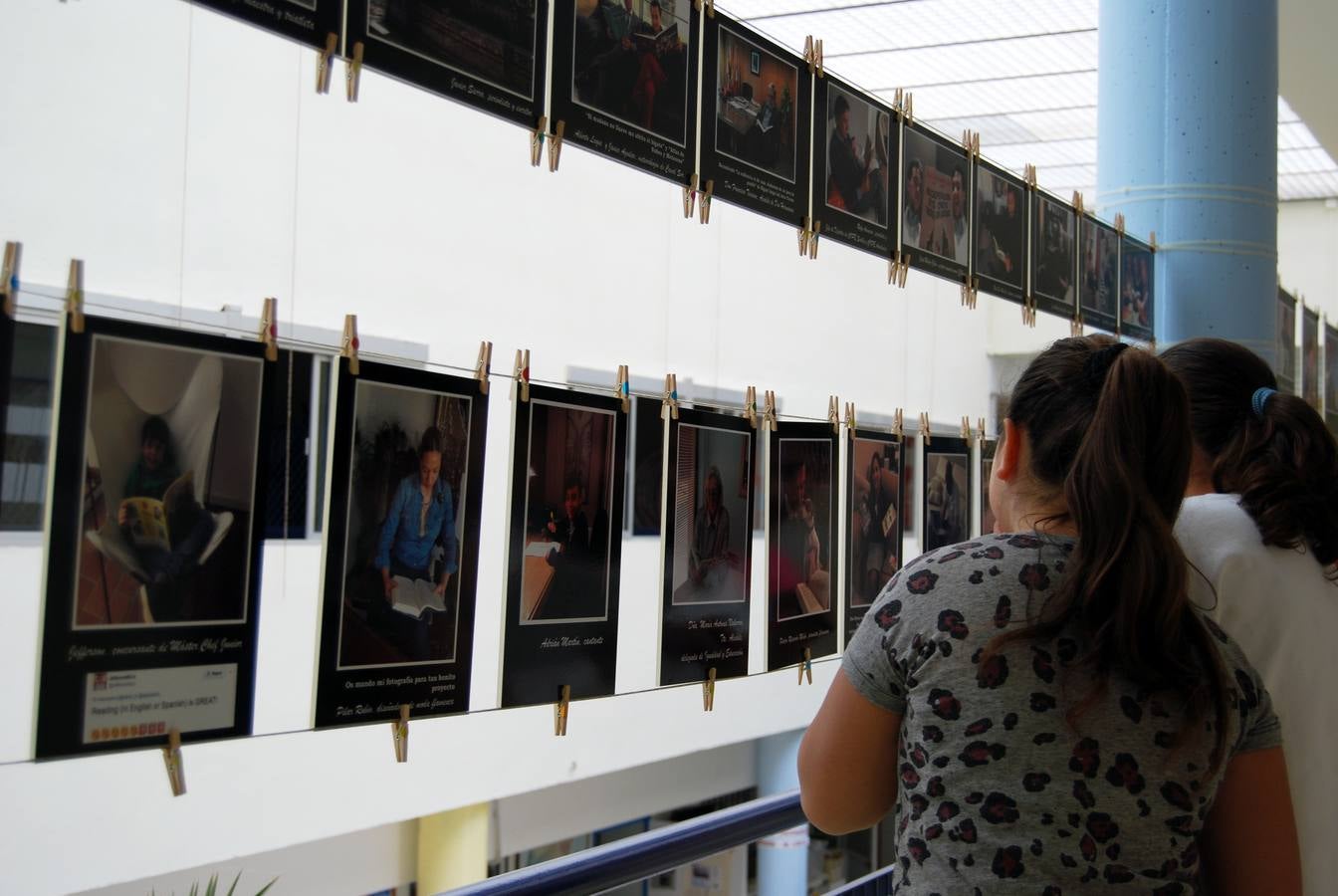 Ochenta personalidades participan en una exposición para promover la lectura