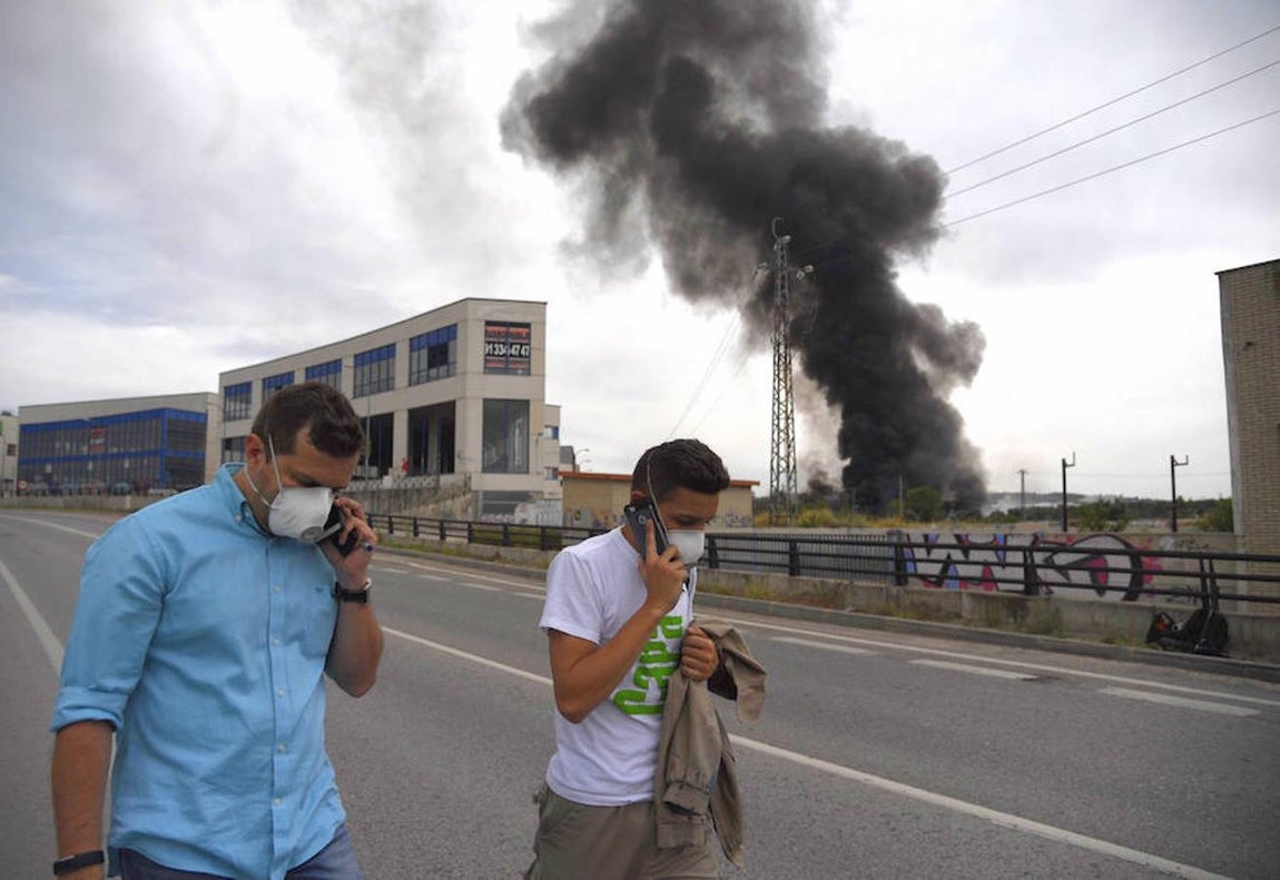 Decenas heridos en la explosión de Arganda del Rey. Varios heridos como consecuencia de las explosiones de la planta de reciclaje y el humo.