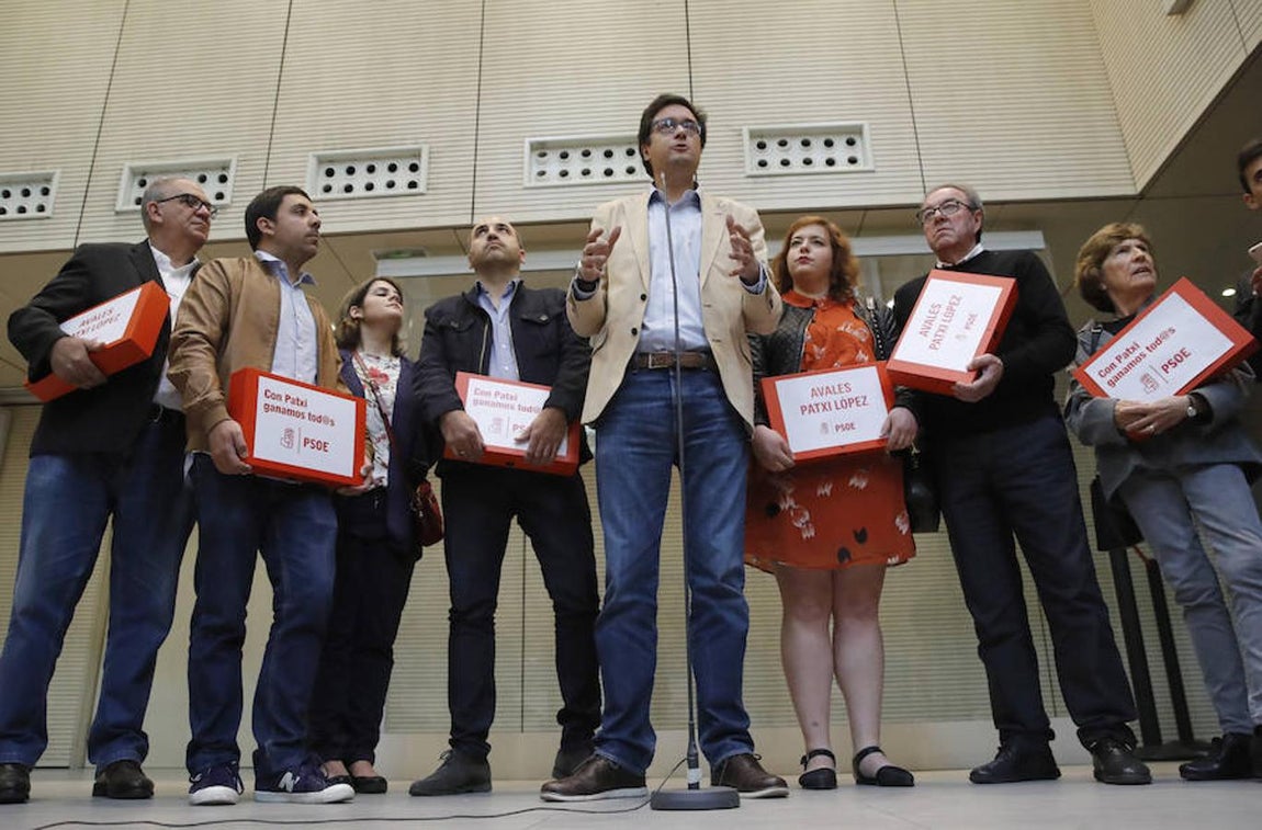 Óscar López ha encabezado el equipo del expresidente del Congreso. 